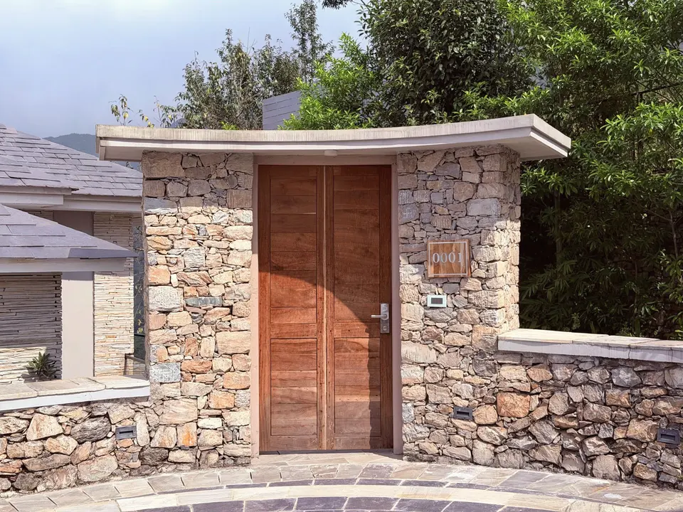 Granda V30 — Villa ve lüks giriş